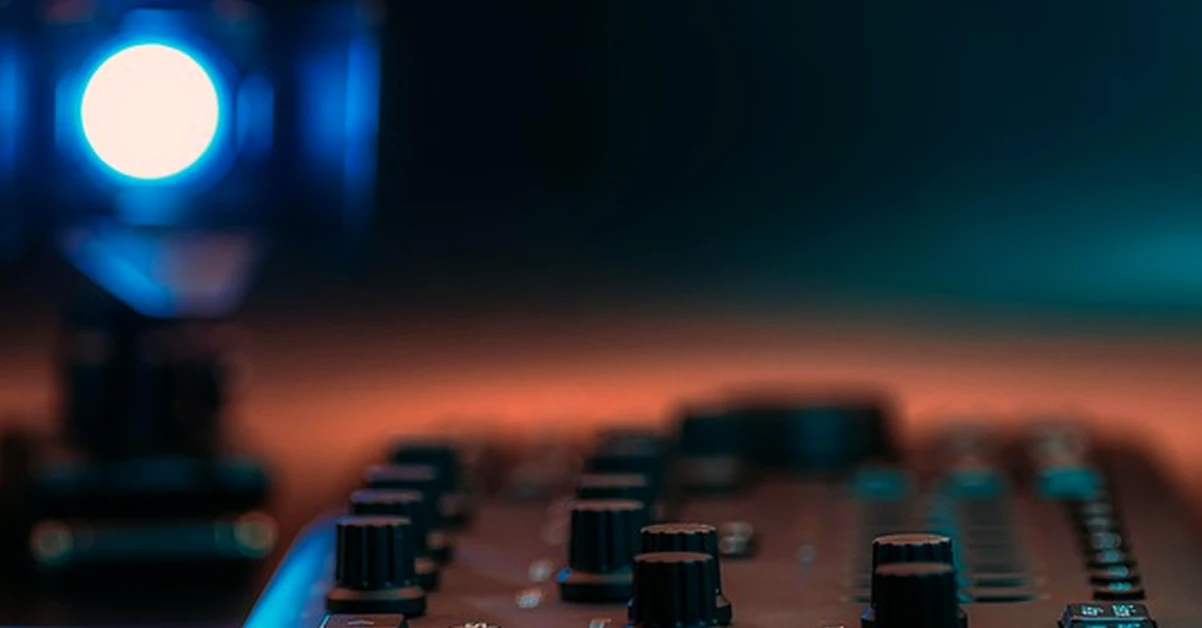 Wähle die Uhlenbrock Intellibox nicht nur nach DCC